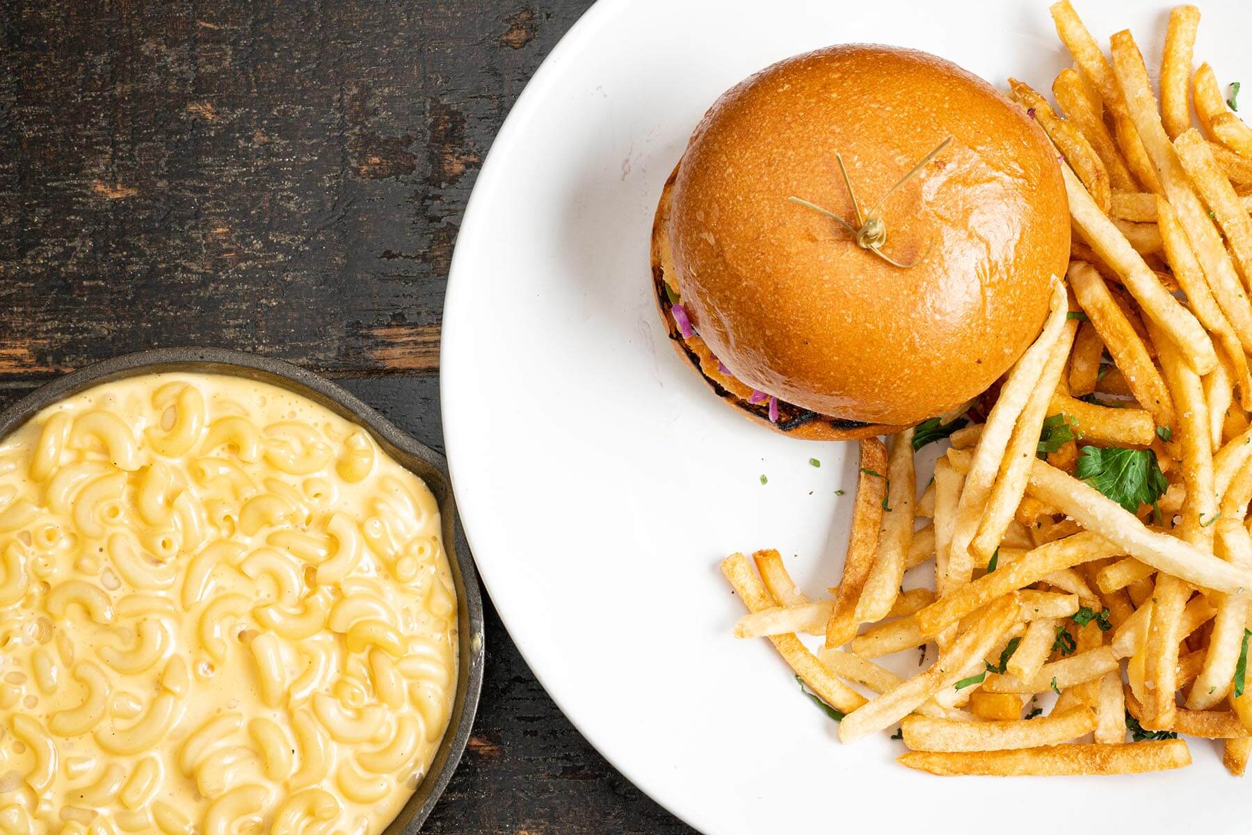 mac and cheese and burger